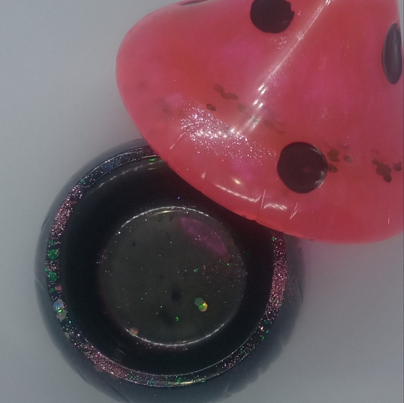 Handmade Mushroom jars each one of a kind - Picture 7 of 8